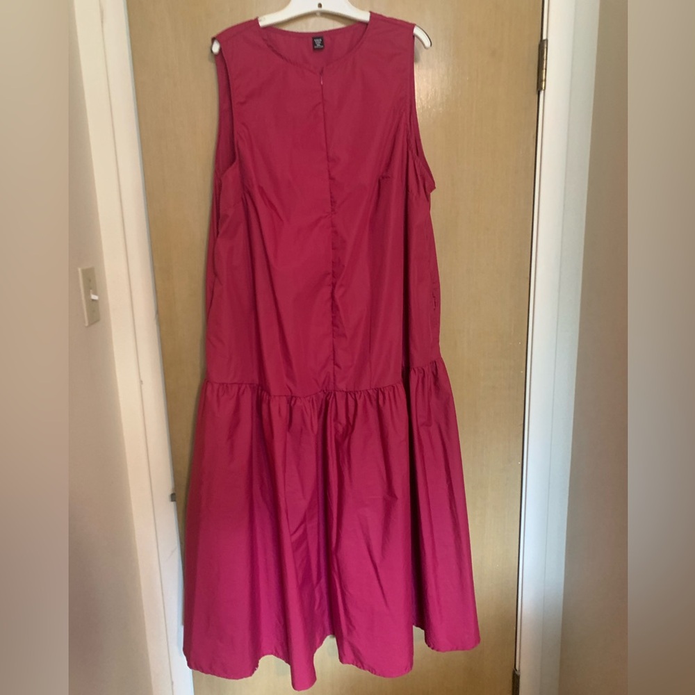 💕SUPER CUTE PLUS SIZE PINK PLUS SIZE DRESS WITH POCKETS!!! FLOWY, ZIP UP FRONT💗